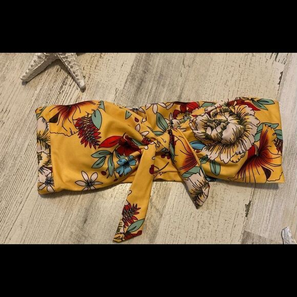 Zuful Yellow strapless Bikini top Small - Picture 2 of 5